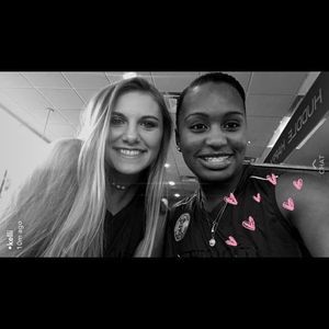 Meet your Posher, Cora